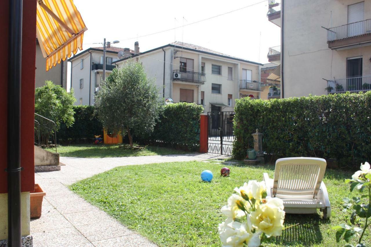 Bed and Breakfast Tagliamento 28 Местре Экстерьер фото