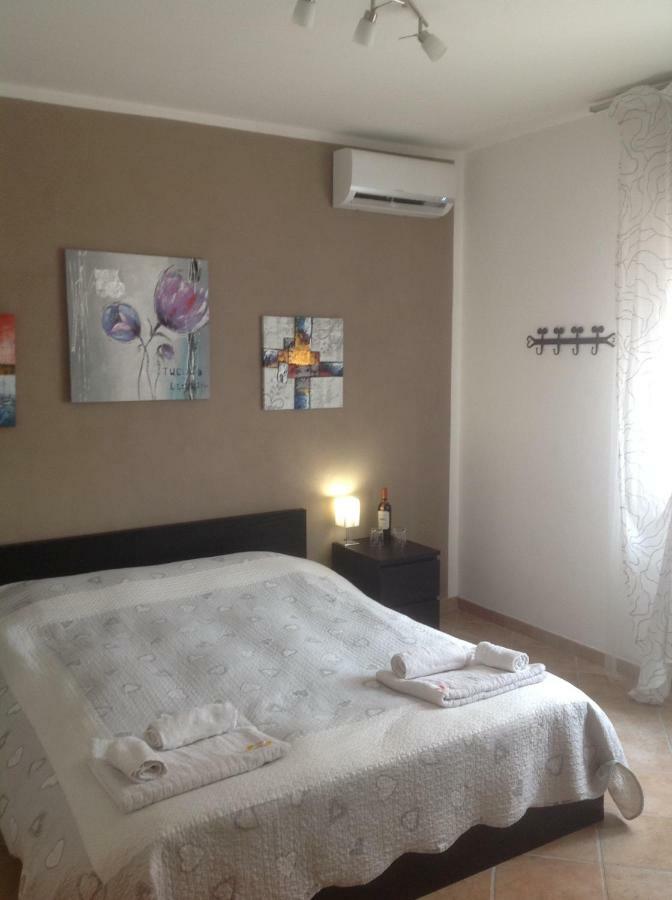 Bed and Breakfast Tagliamento 28 Местре Экстерьер фото